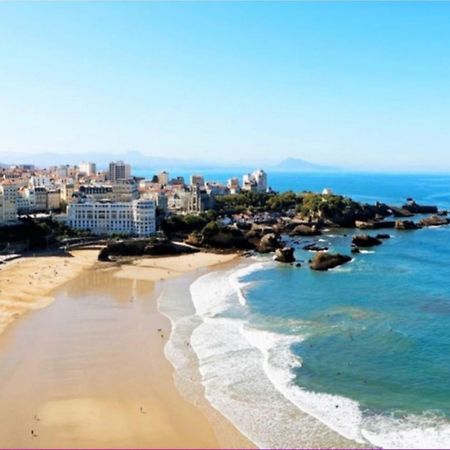 Studio Front De Mer Avec Piscine Et Balcon A Biarritz - Fr-1-3-412 Exterior foto